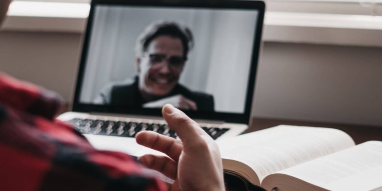 The Ultimate Guide on How to Effectively Manage a Remote Team